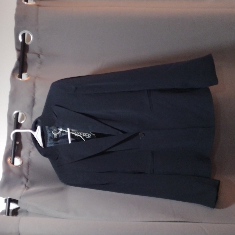 Kasper Blazer (Black) NWT Size 4